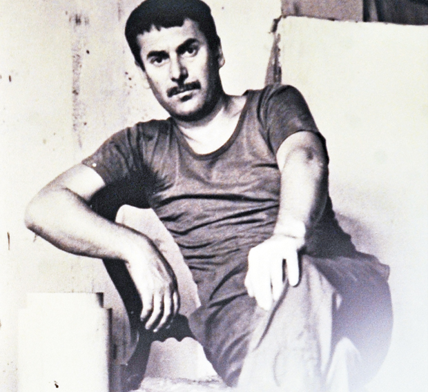 Светлост из срца таме: Изложба дела Лазара Возаревића у музеју Цептер